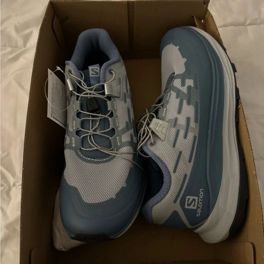 Salomon Sneakers - Picture 8 of 15